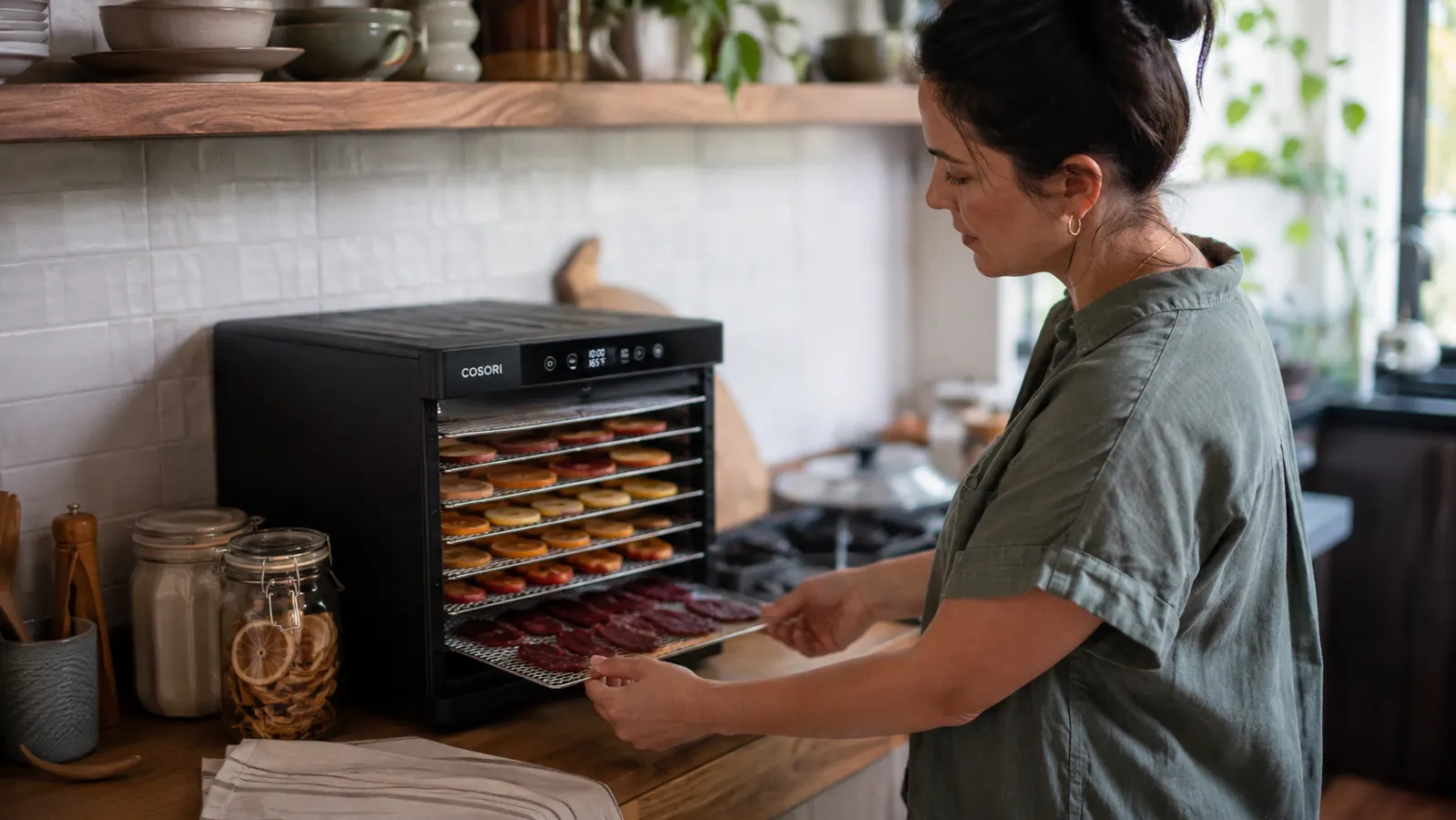 10 Reasons Dehydrating Food Saves Money